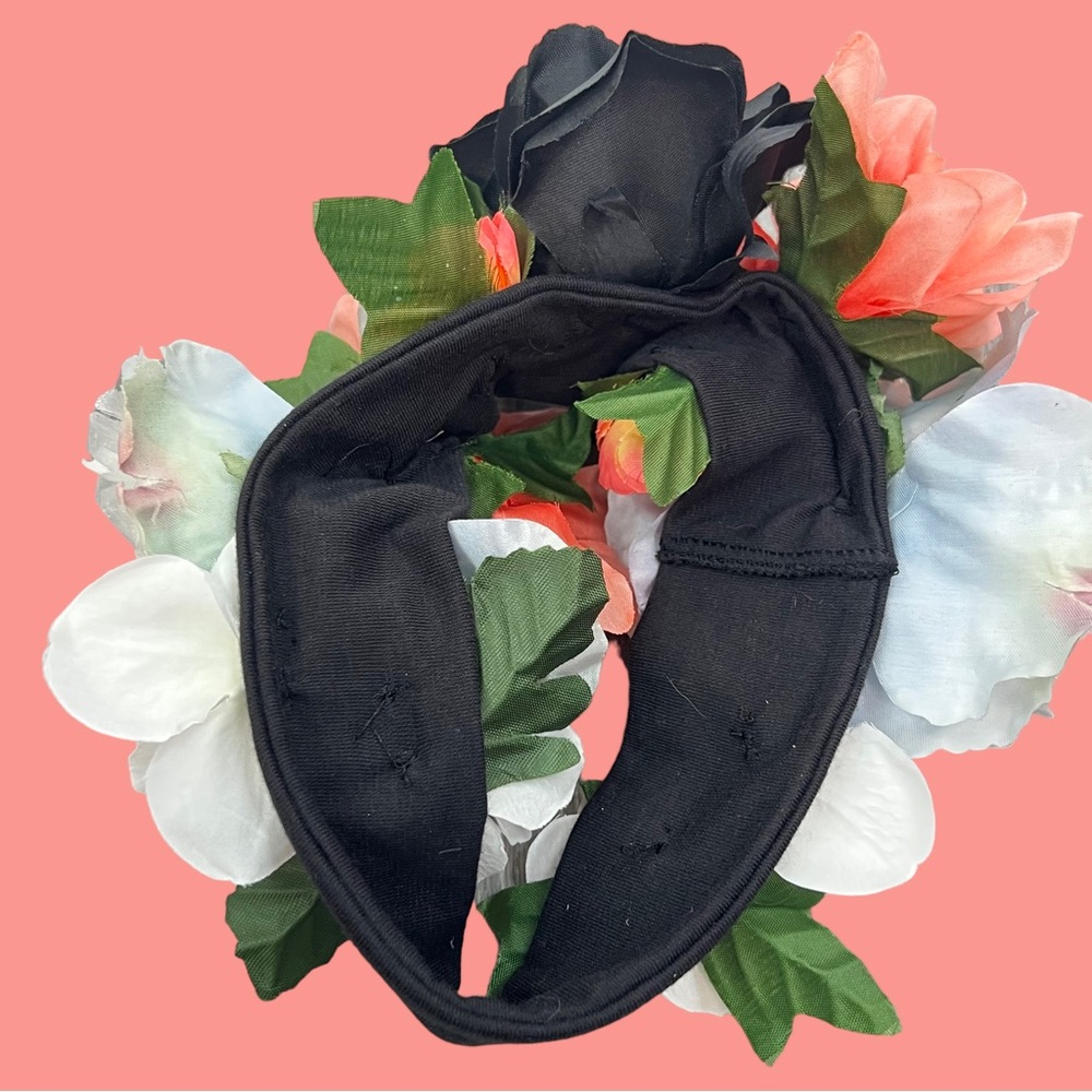 Handmade floral crown for festivals or prom or whatever 🦋 - Picture 7 of 7